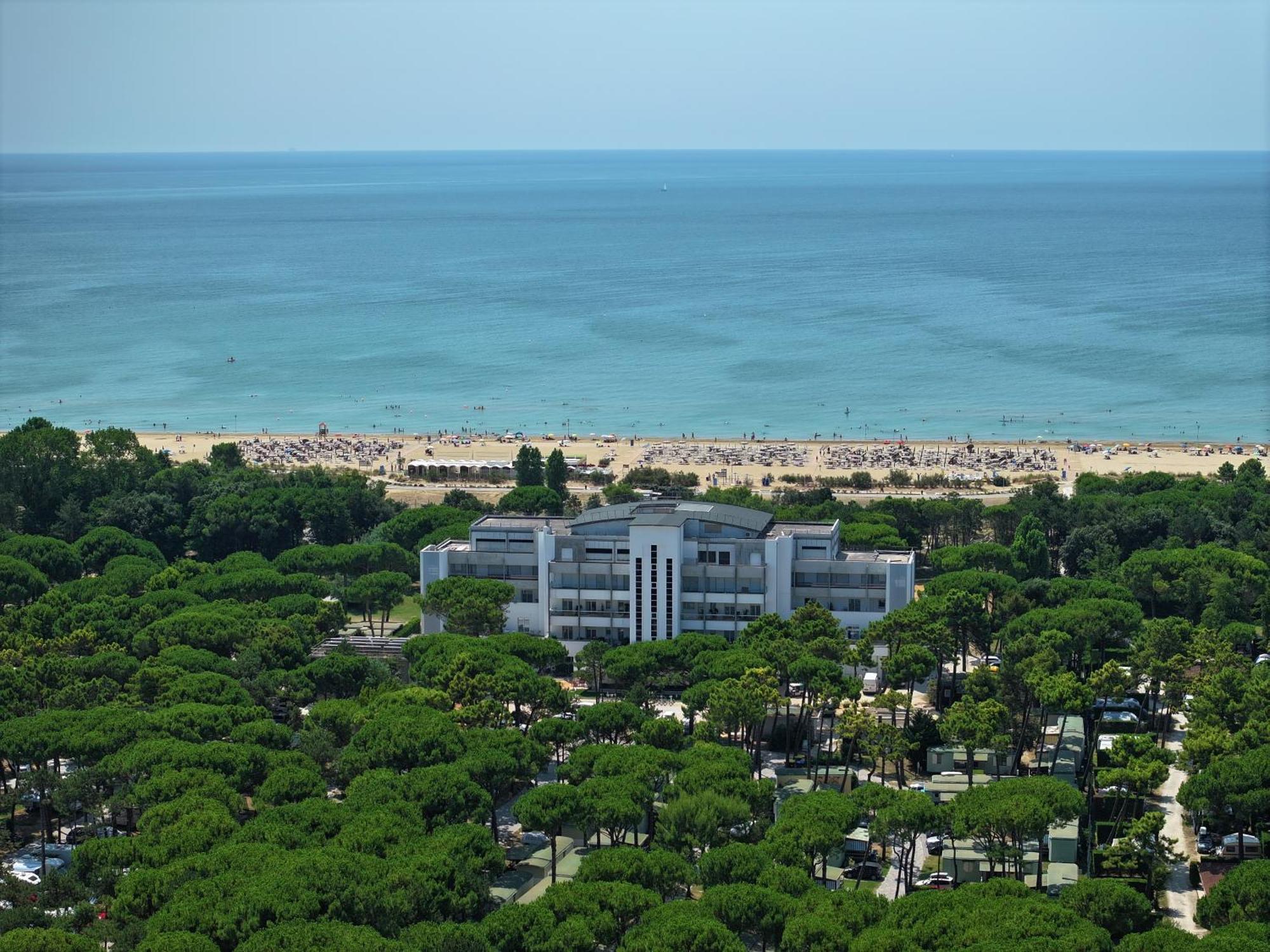 Il Tridente Hotel Bibione Dış mekan fotoğraf
