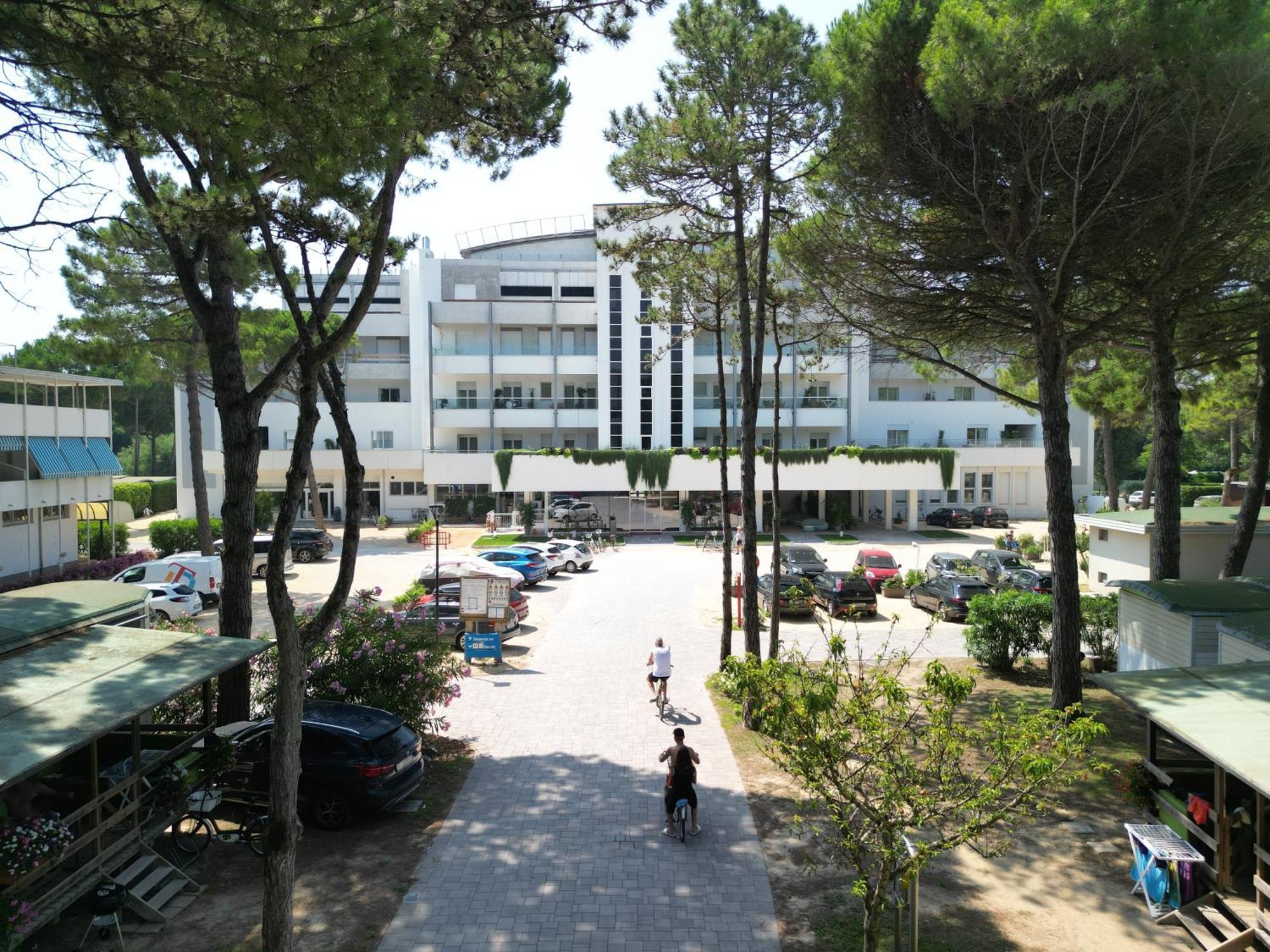 Il Tridente Hotel Bibione Dış mekan fotoğraf